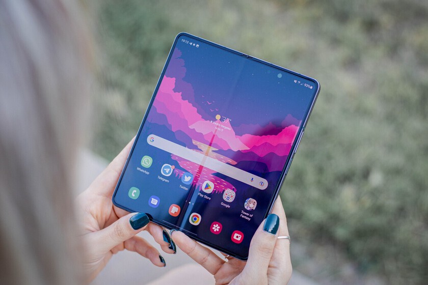 Cae el precio del Samsung Galaxy Z Fold4 5G en MediaMarkt: un móvil plegable con mejor pantalla y buenas cámaras